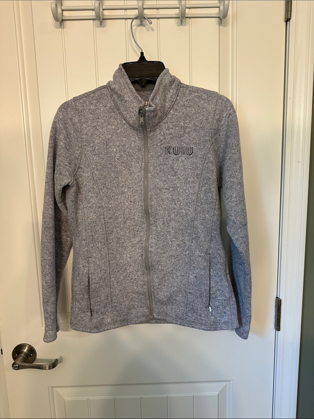 KUIU Heather Gray Women’s Base Camp Full-Zip Fleece Jacket